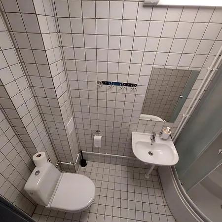 Airport Budget * Tallin