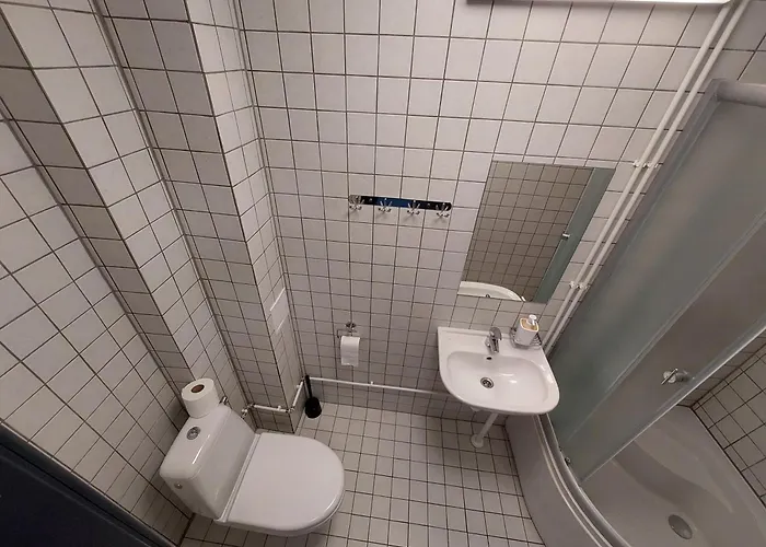 Airport Budget * Ταλίν