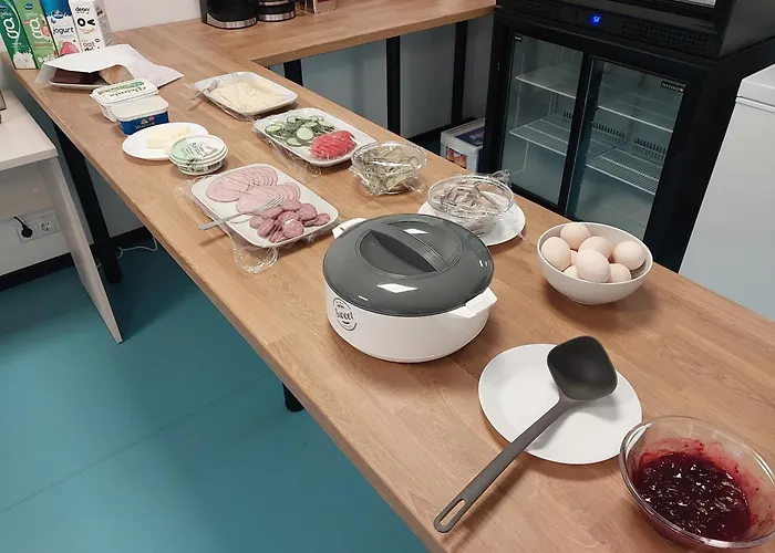 Airport Budget Hostel *