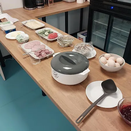 Airport Budget ホステル *